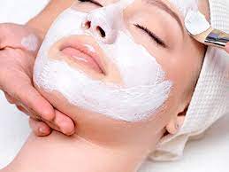 5 motivos para fazer limpeza de pele com frequência